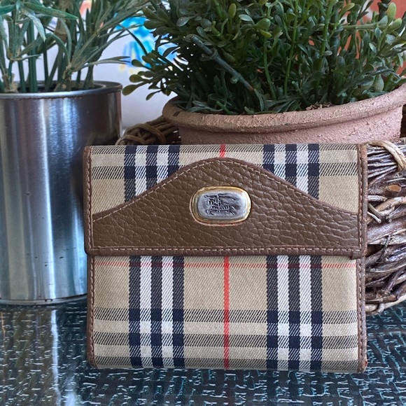 Burberry Handbags - Burberry Canvas Compact Snap Wallet